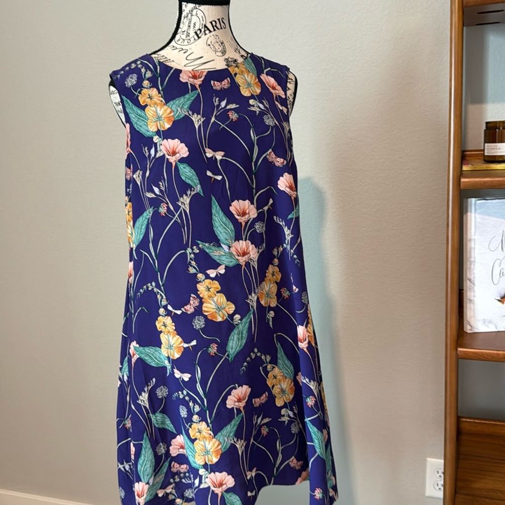 HD / Anthropologie tunic or could wear as a dress